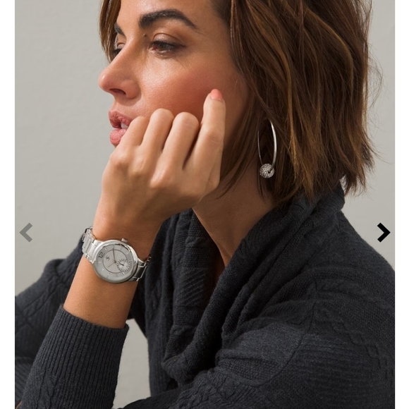 Brand new CHICO silver tone FASHION WATCH - Picture 4 of 4